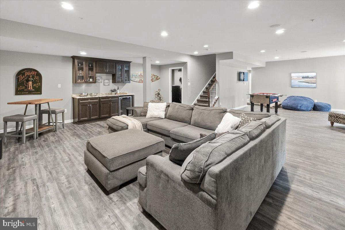 WOODRIDGE AT LAKE LINGANORE - Residential