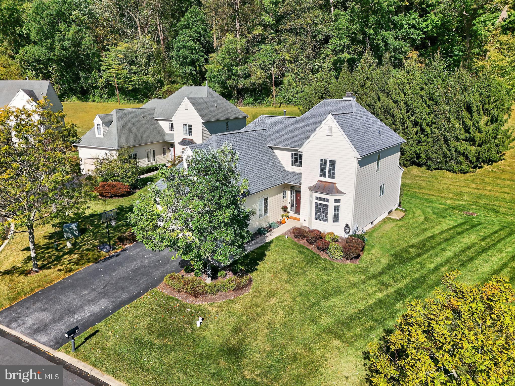 14 CLAYTON COURT