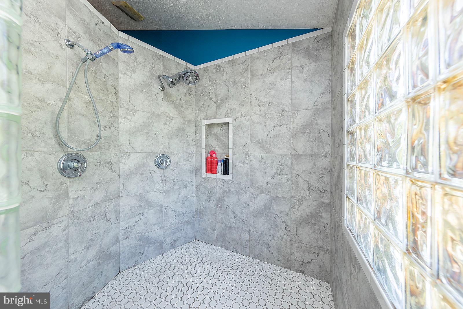 OAKDALE CROSSING - Residential