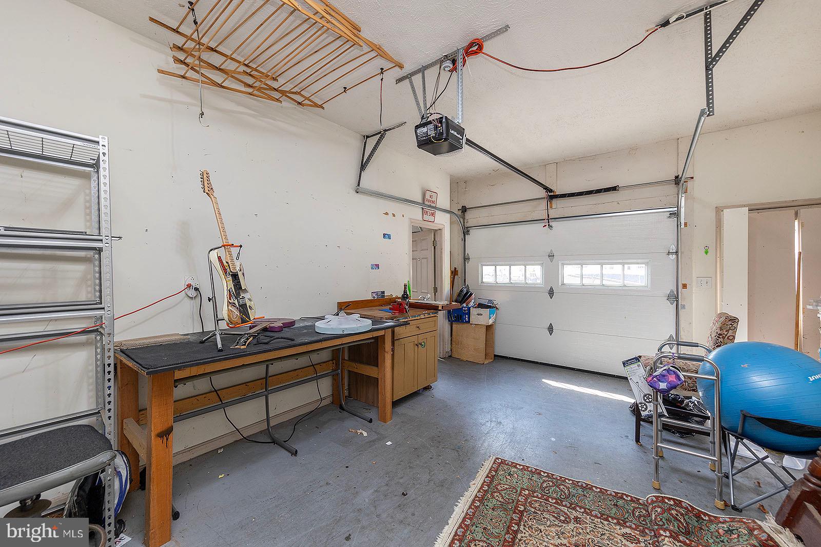 OAKDALE CROSSING - Residential