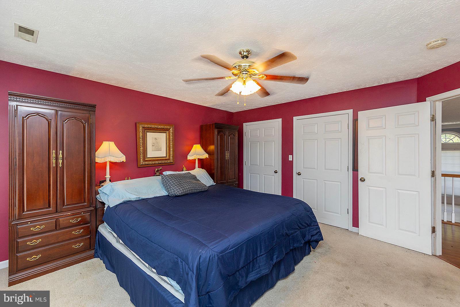 OAKDALE CROSSING - Residential