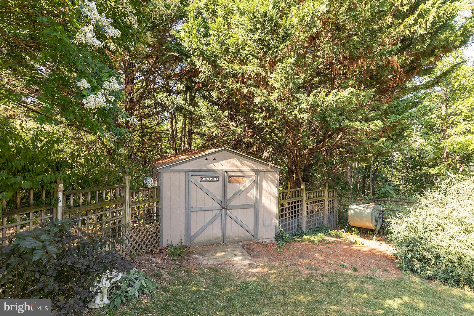 OAKDALE CROSSING - Residential