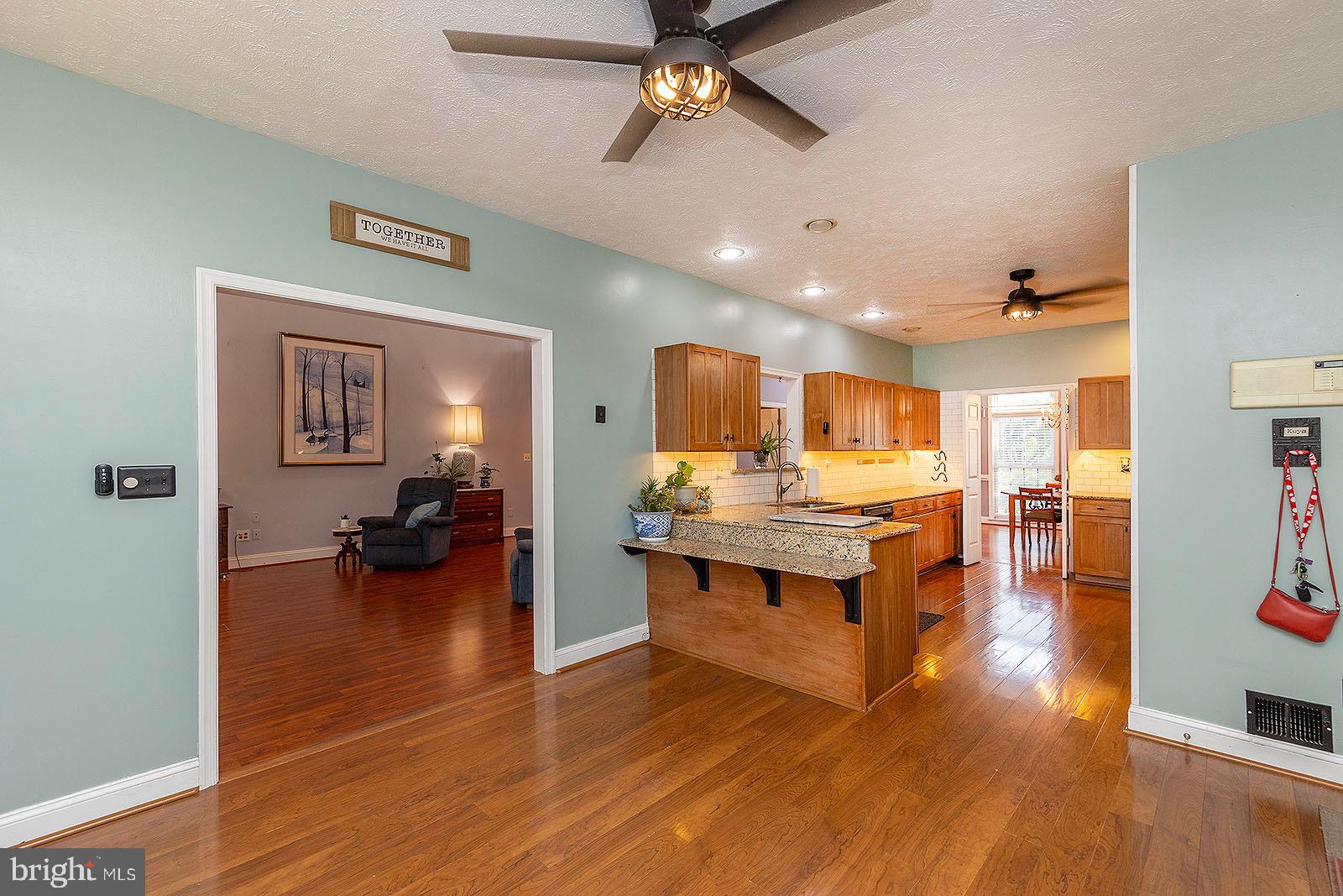 OAKDALE CROSSING - Residential