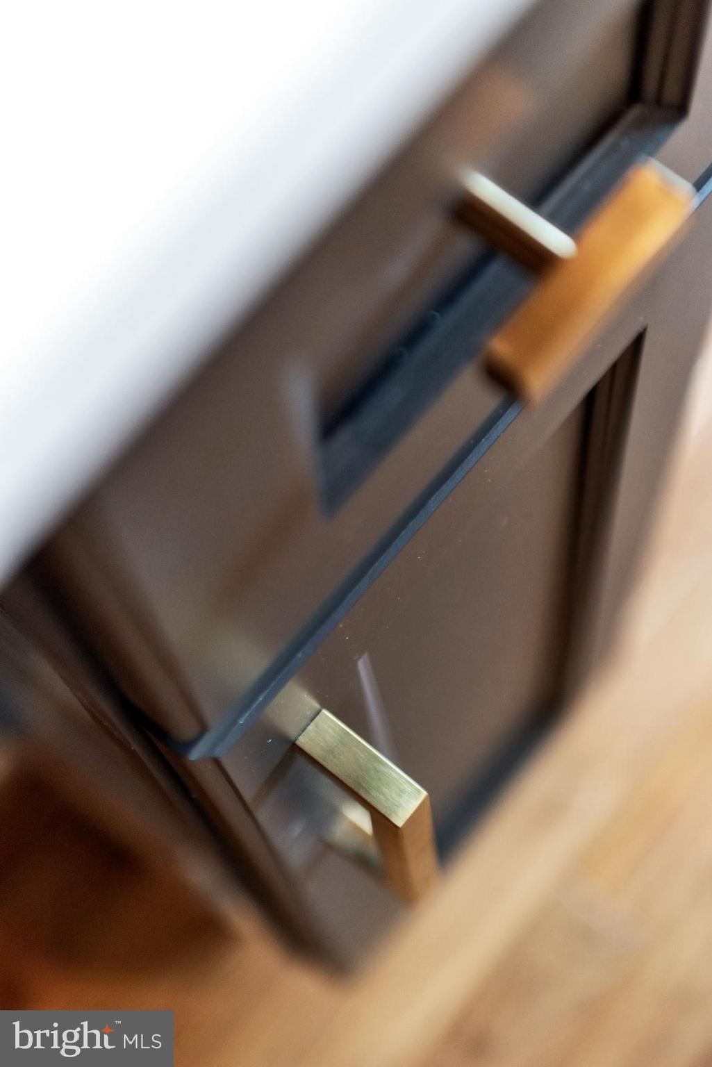 MOUNT RAINIER - Residential