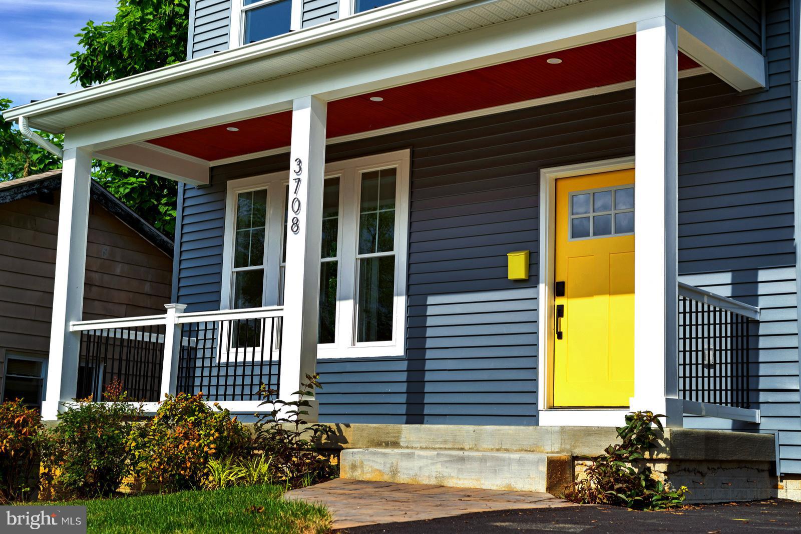 MOUNT RAINIER - Residential