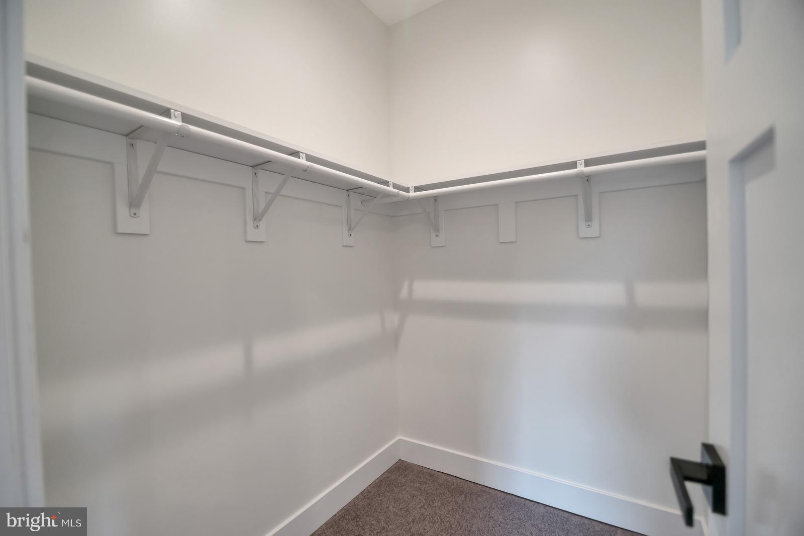 MOUNT RAINIER - Residential