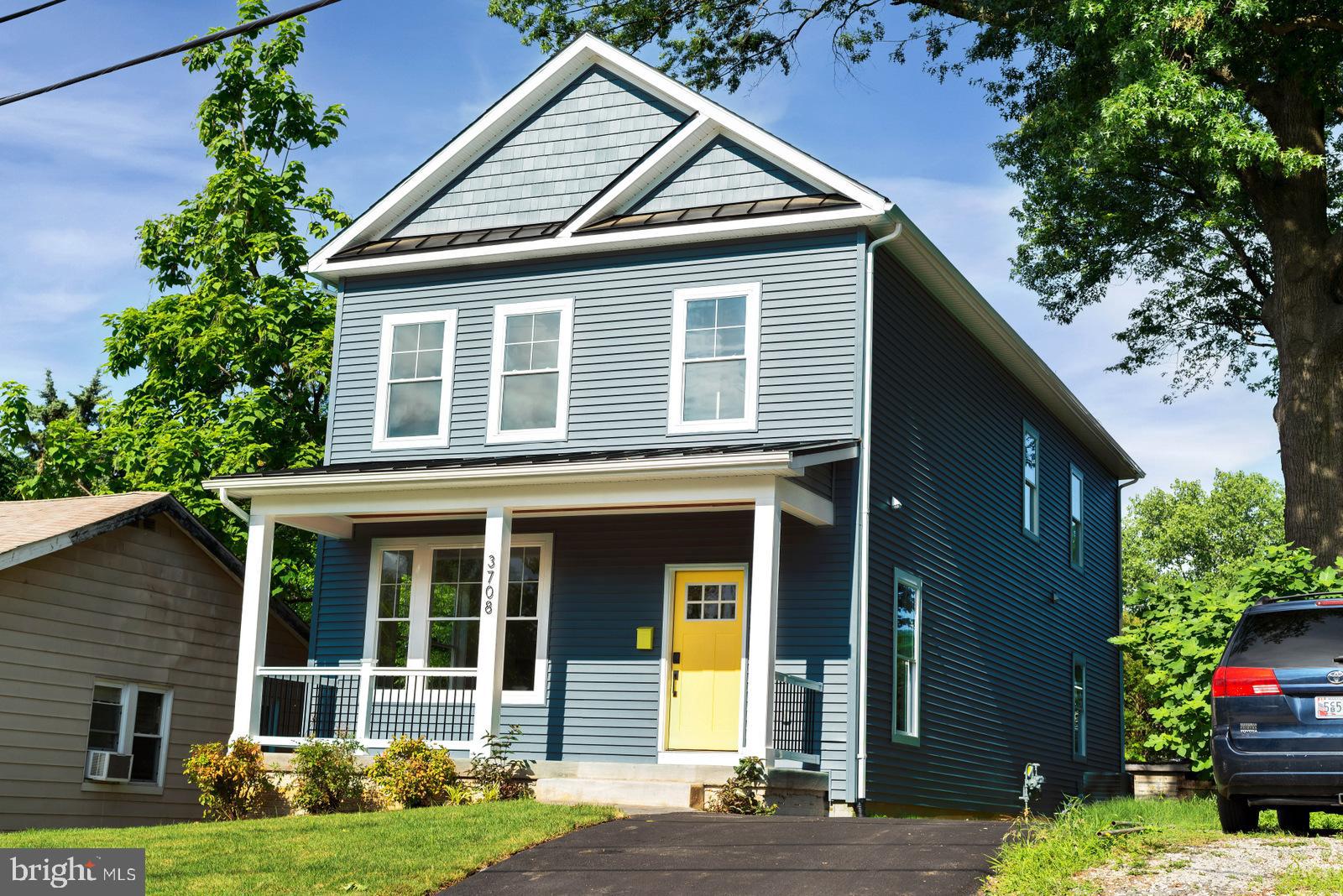 MOUNT RAINIER - Residential