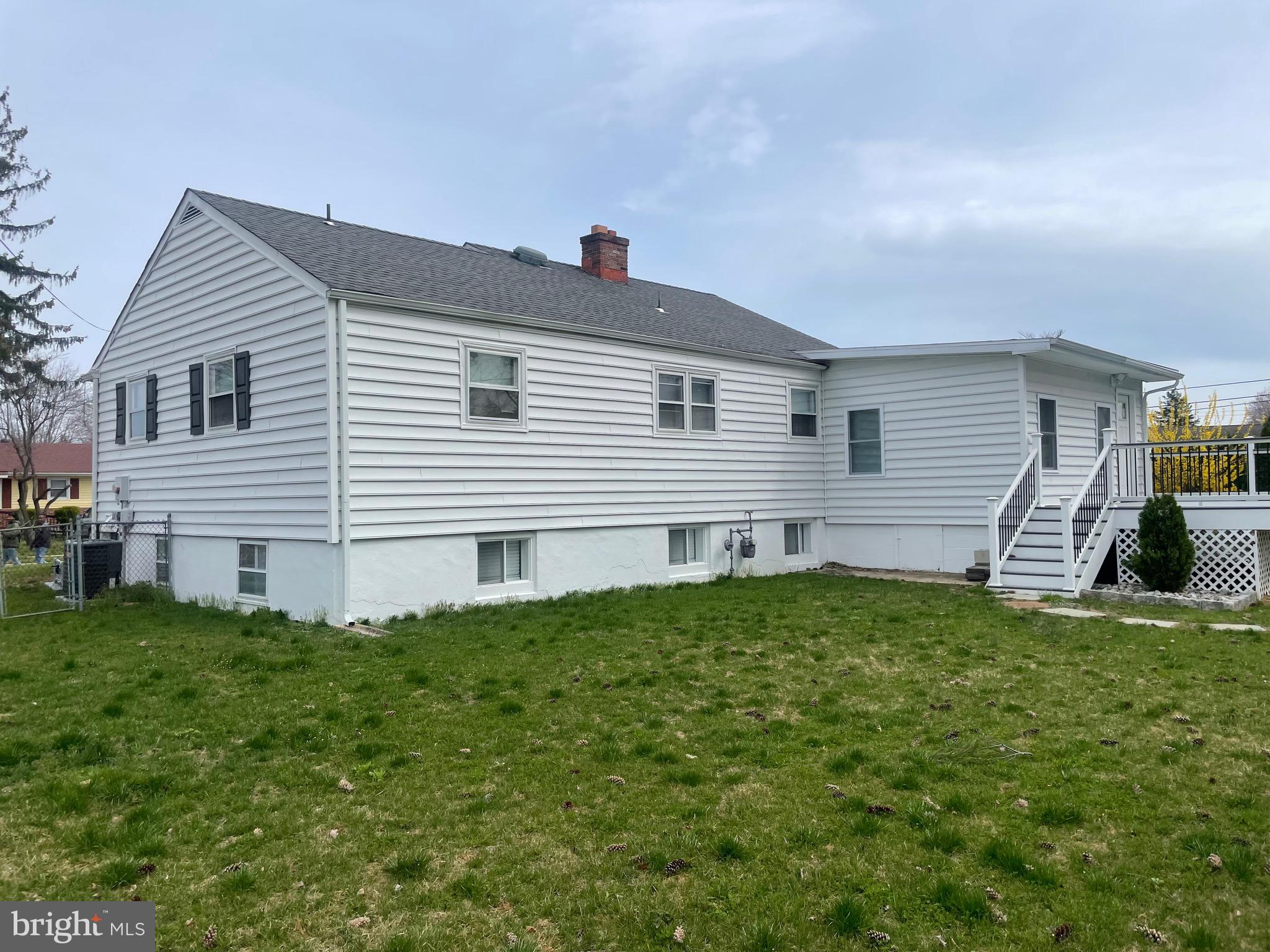 TOWNE POINT - Residential