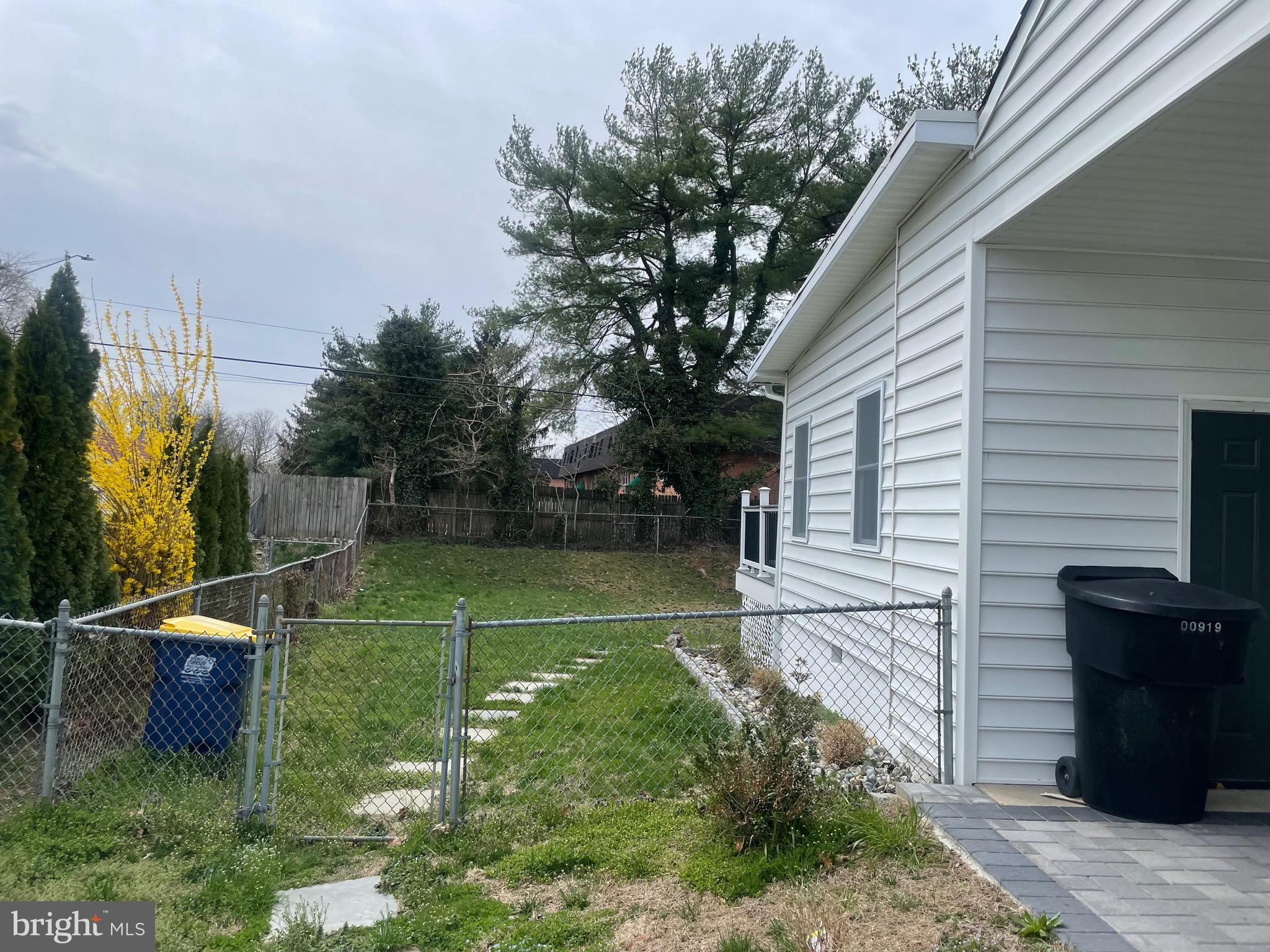 TOWNE POINT - Residential