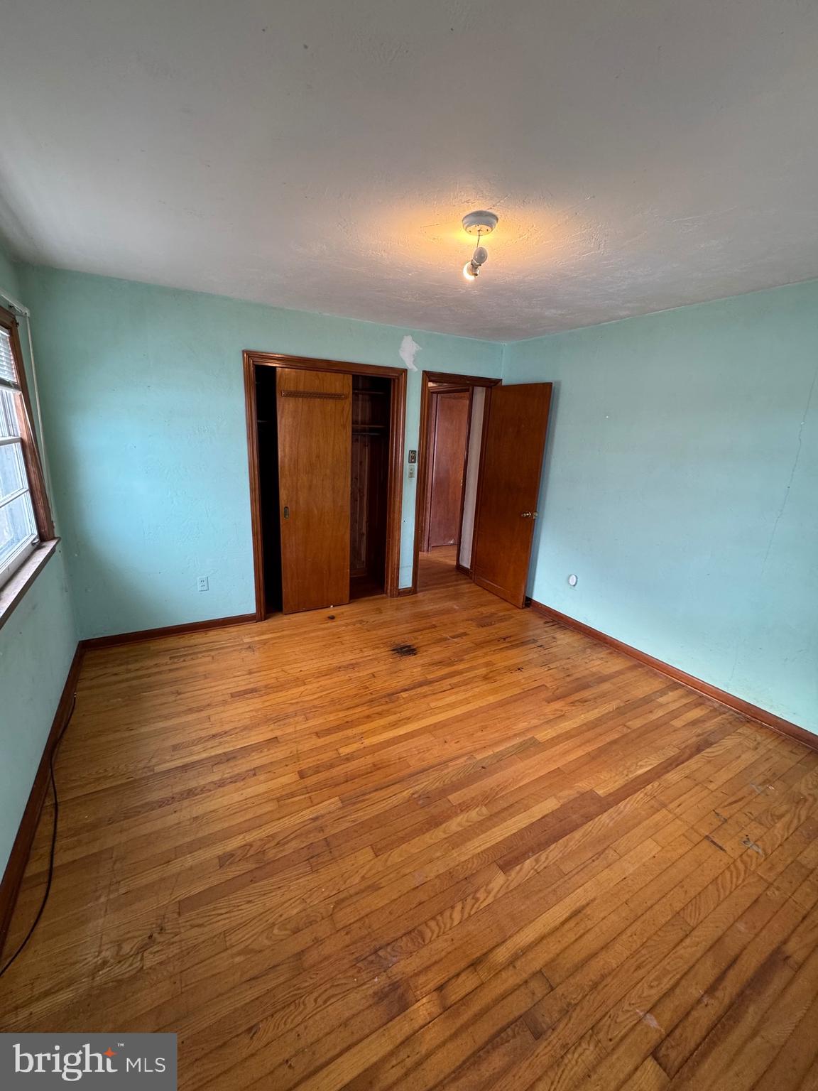 BRYAN FIELD - Residential