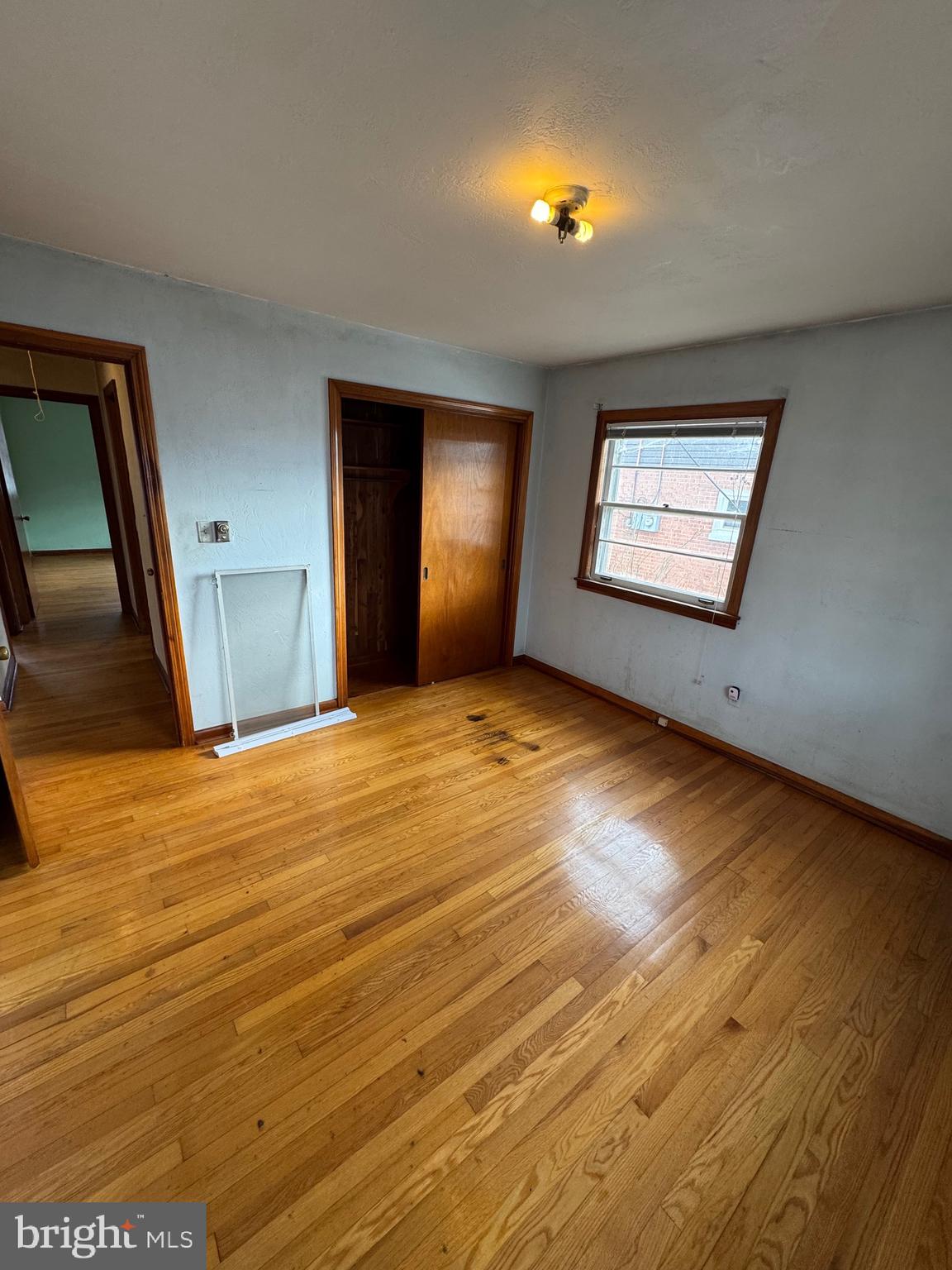 BRYAN FIELD - Residential