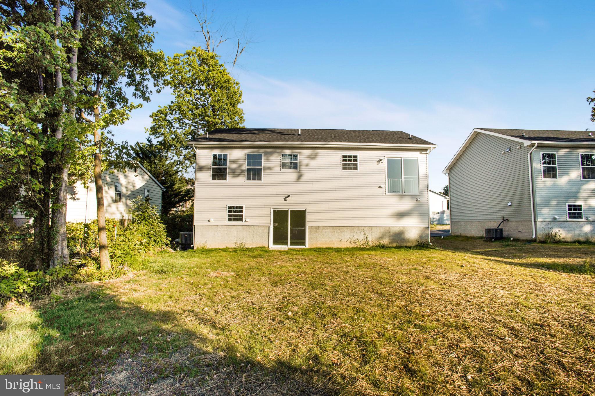 CATONSVILLE MANOR - Residential