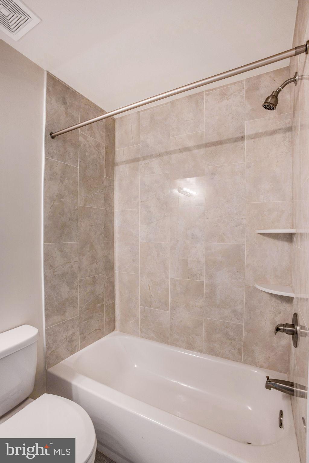 CATONSVILLE MANOR - Residential