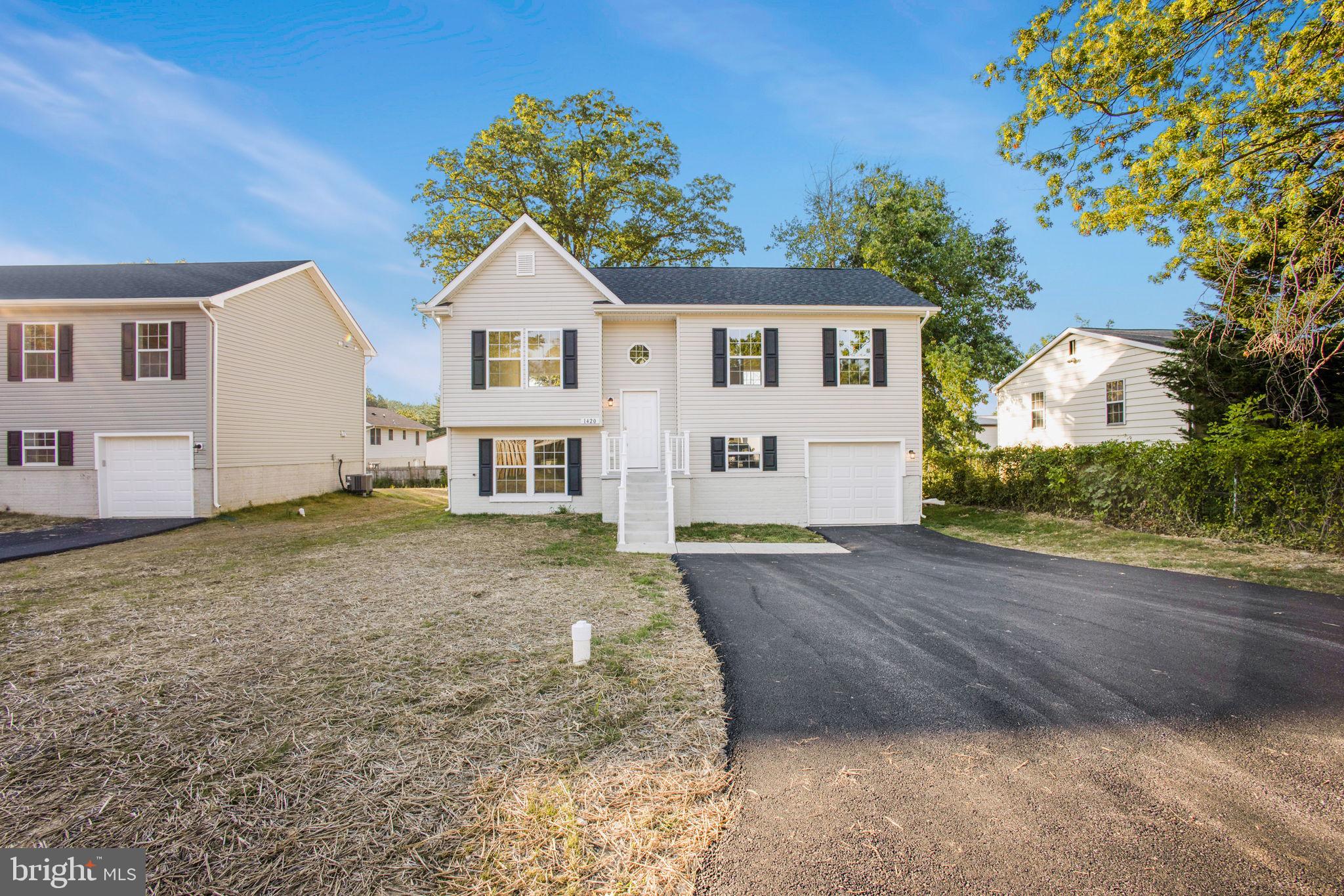 CATONSVILLE MANOR - Residential