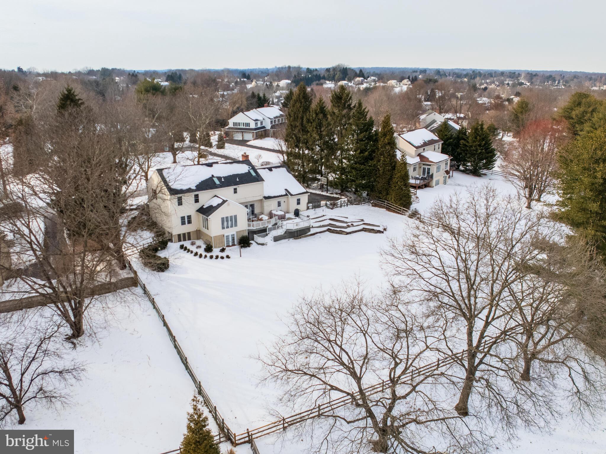 BOW TREE - Residential