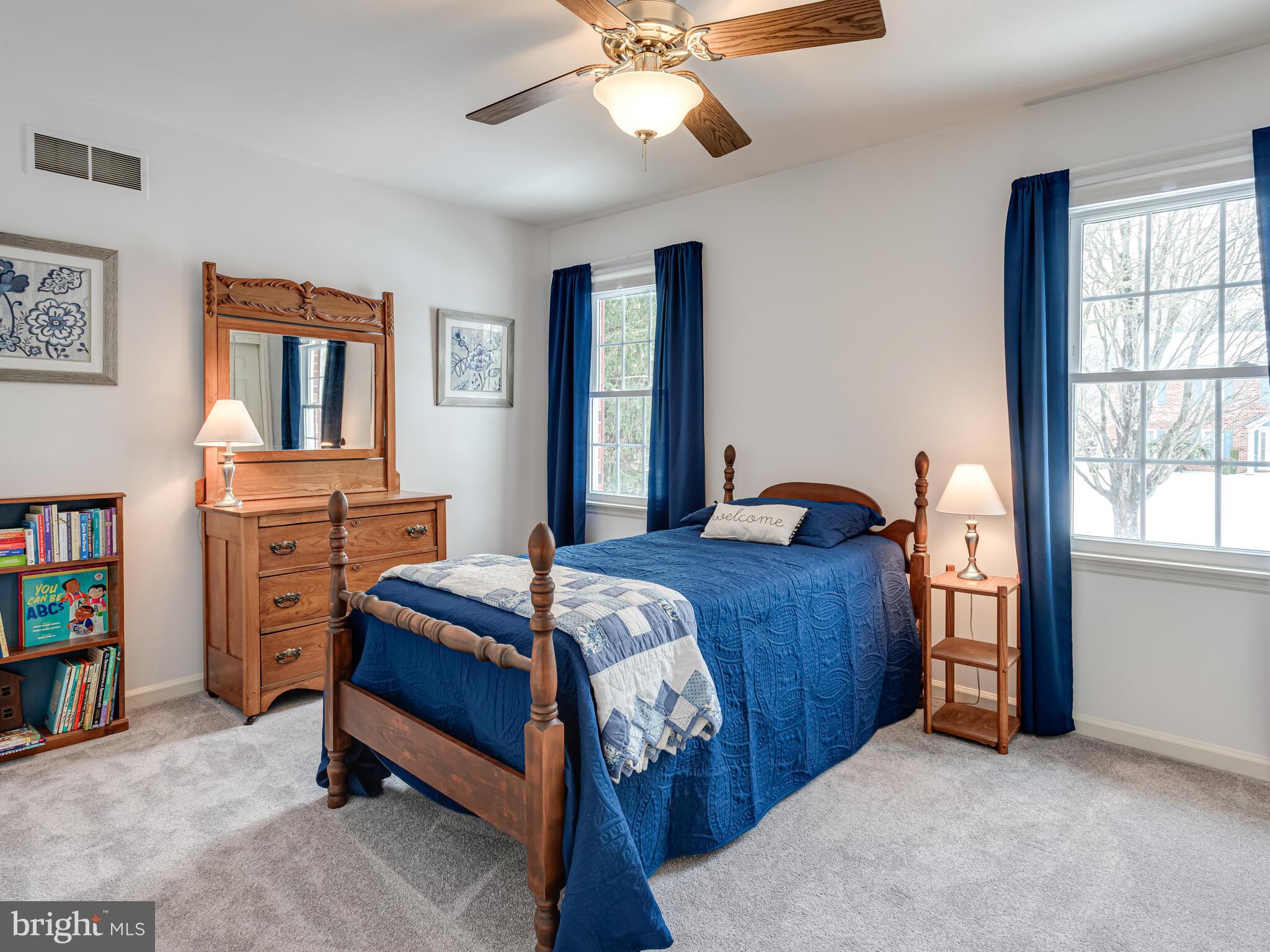 BOW TREE - Residential