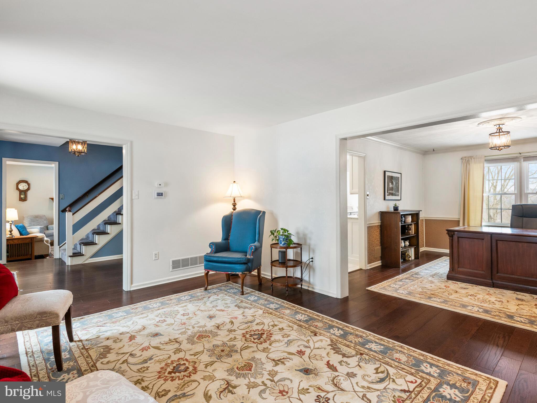 BOW TREE - Residential