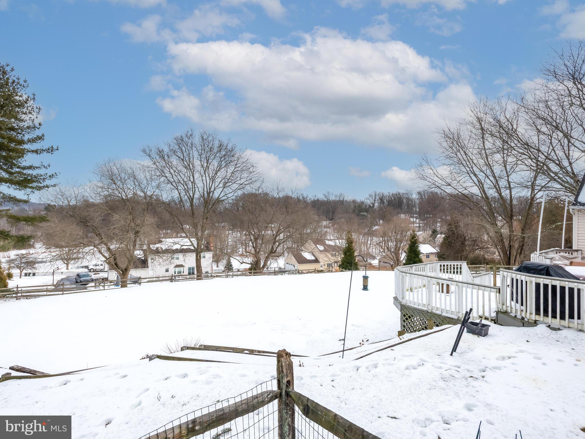 BOW TREE - Residential