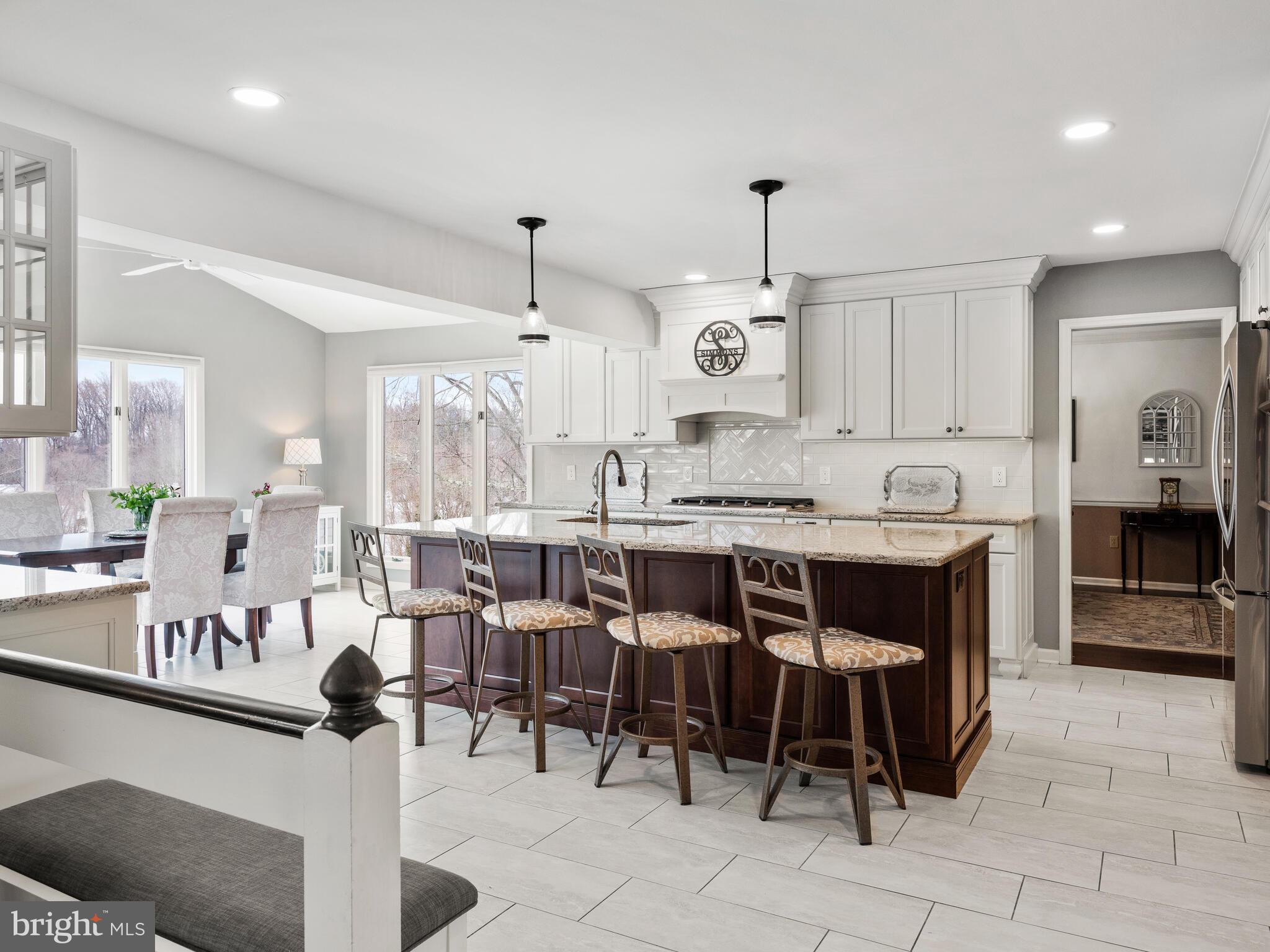 BOW TREE - Residential