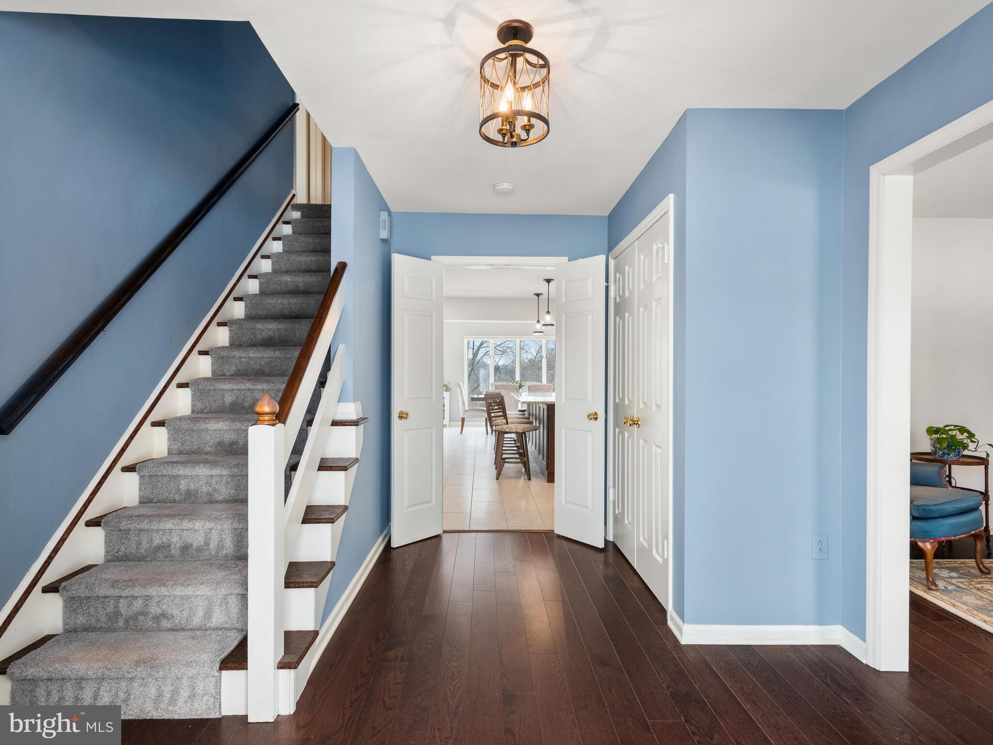 BOW TREE - Residential