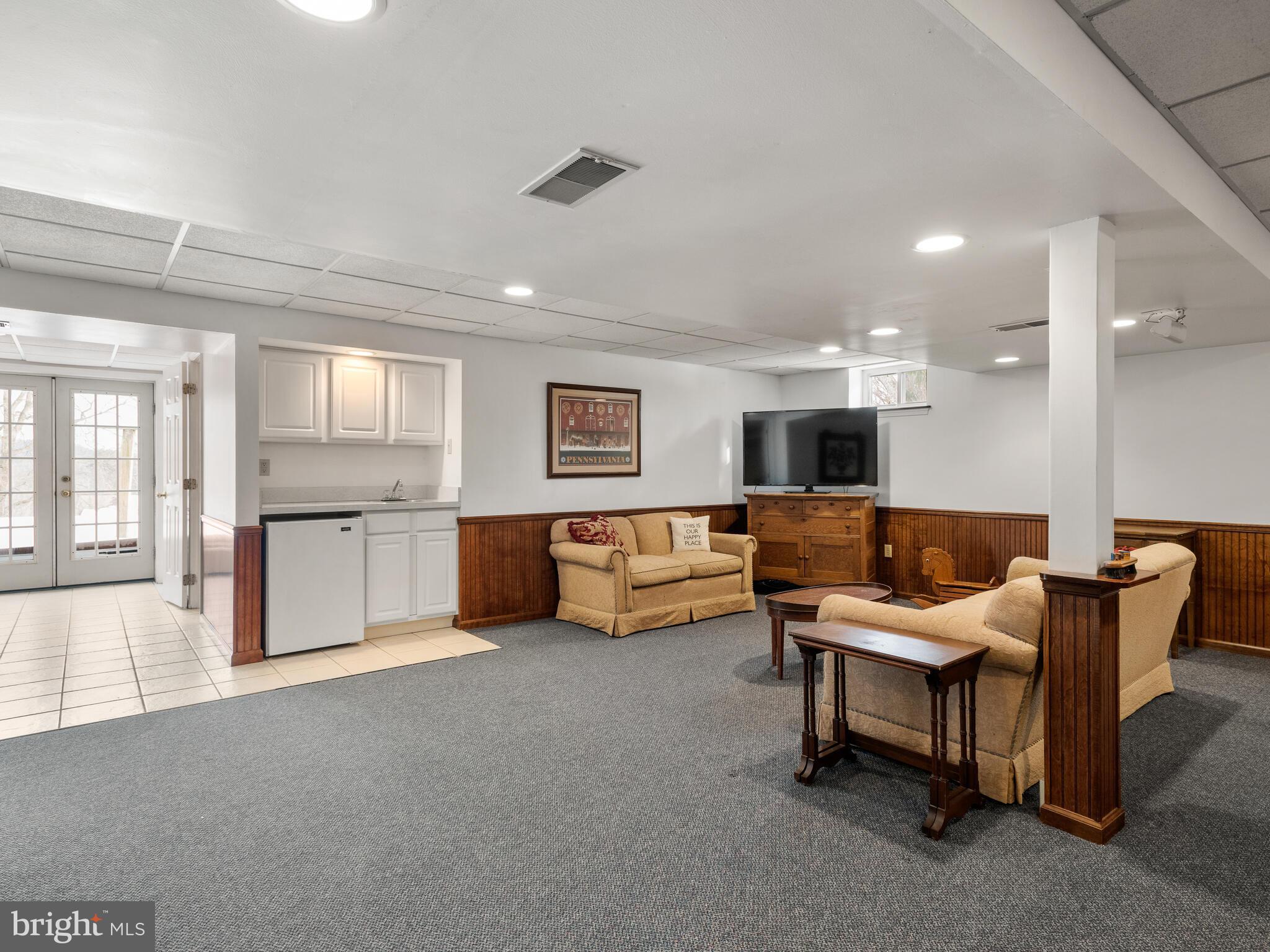 BOW TREE - Residential