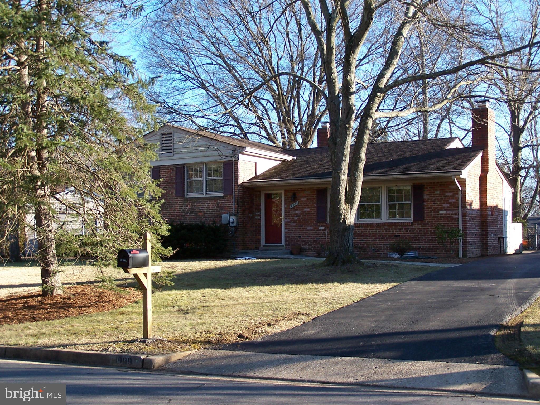 HOLLINDALE - Residential