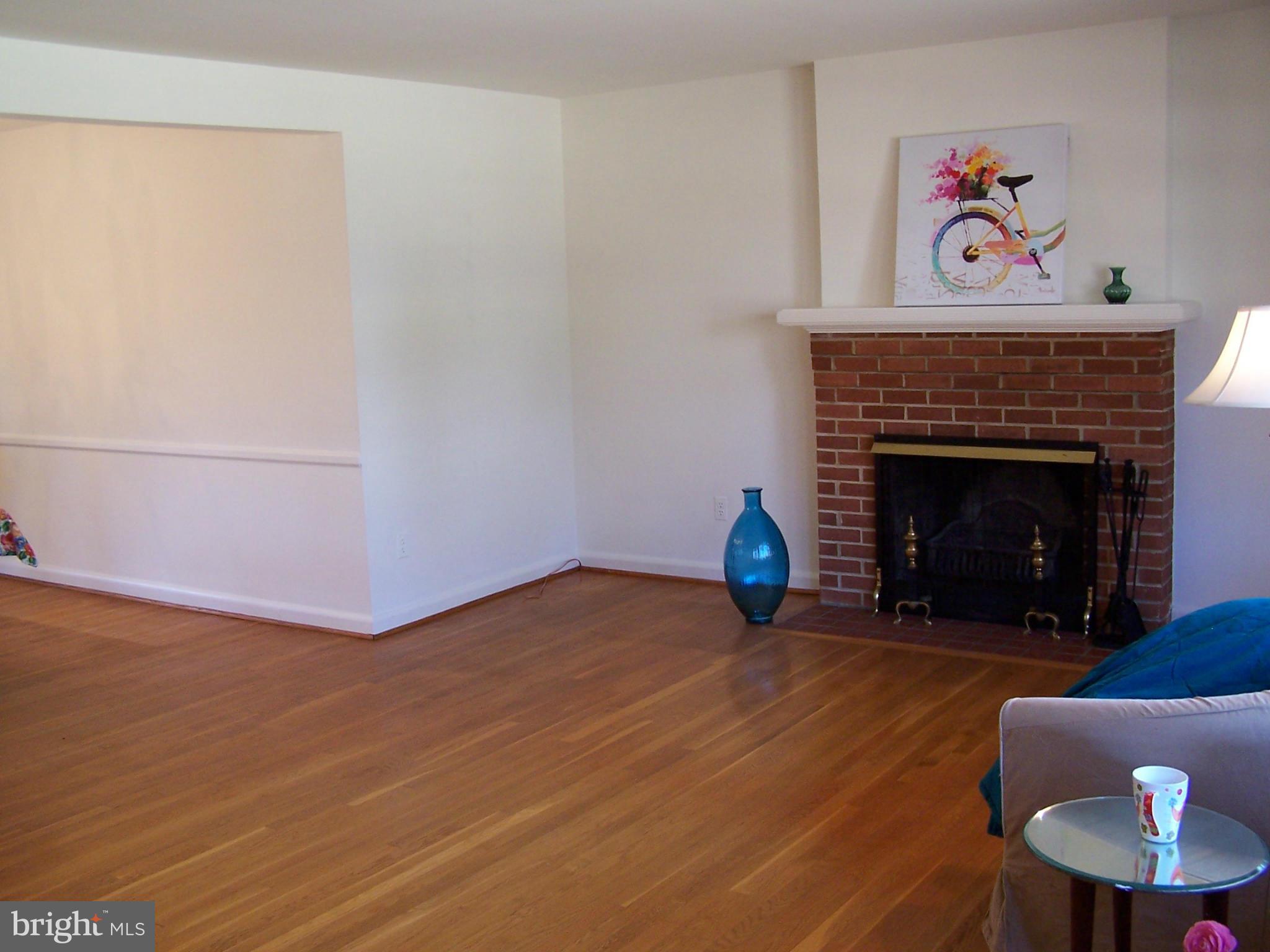 HOLLINDALE - Residential