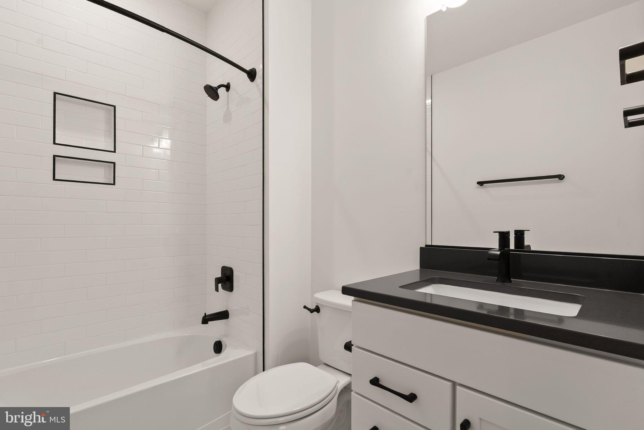 FAIRFAX FARMS - Residential