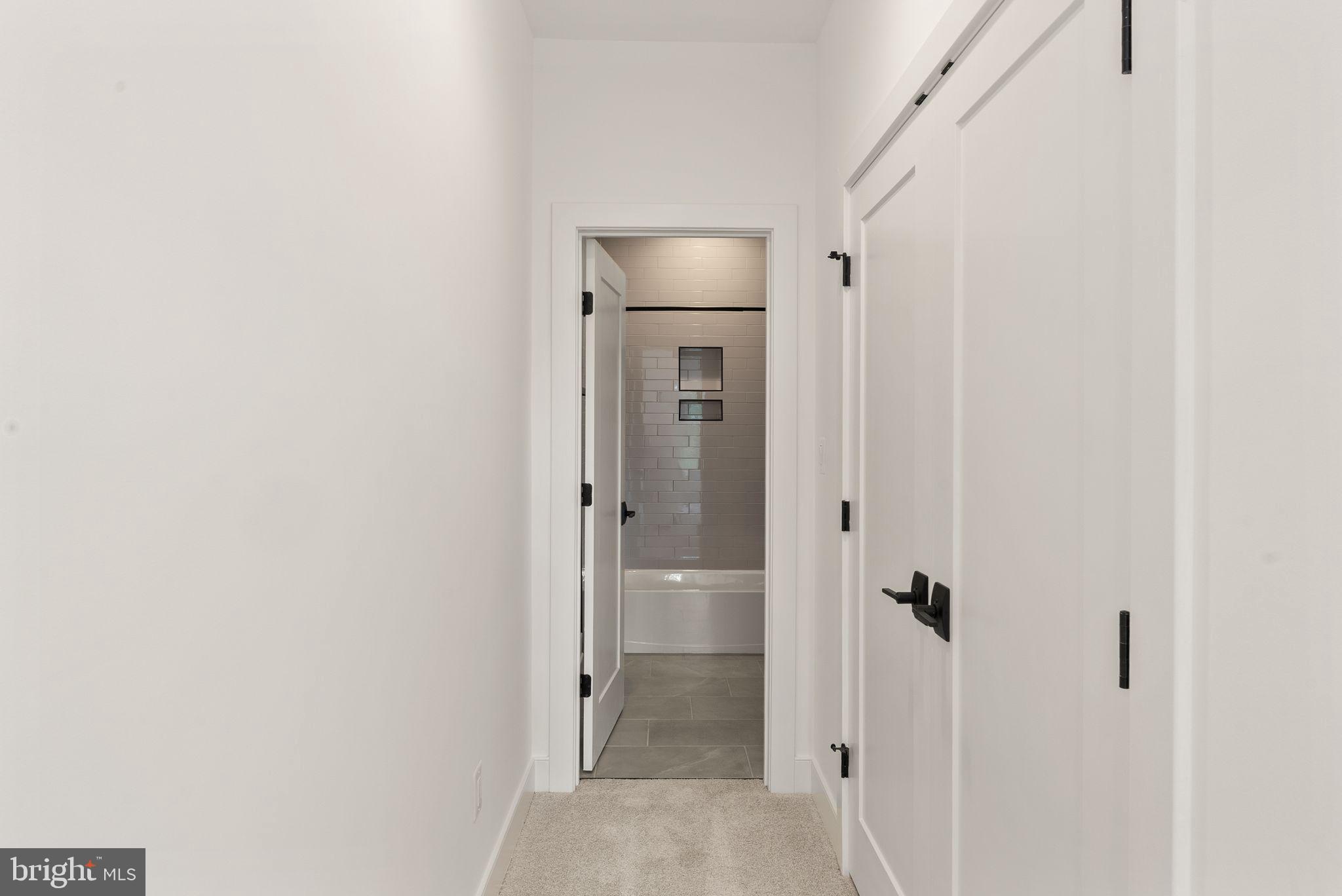 FAIRFAX FARMS - Residential