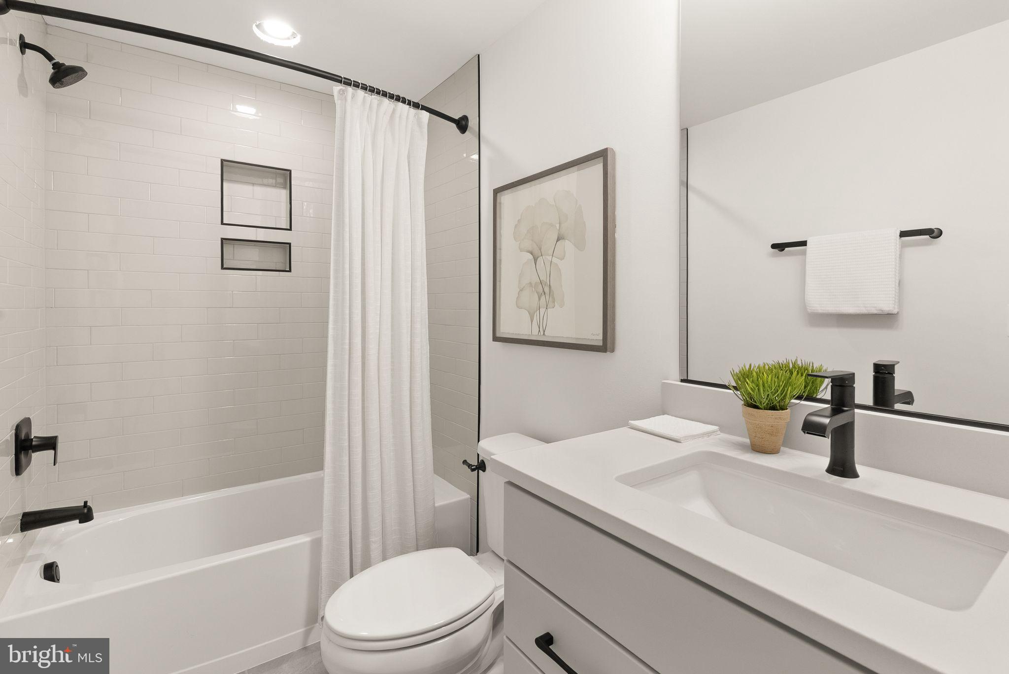 FAIRFAX FARMS - Residential