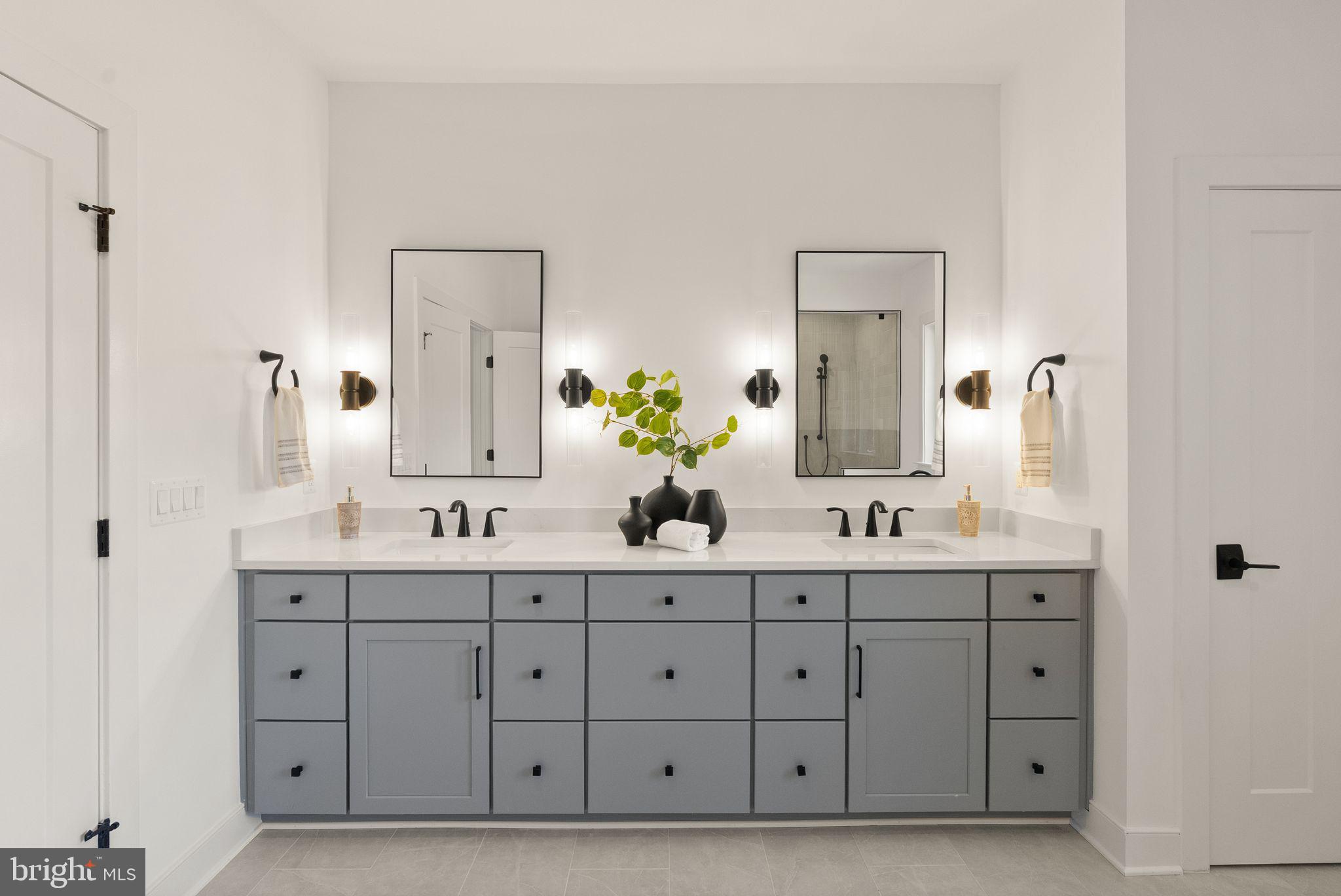 FAIRFAX FARMS - Residential