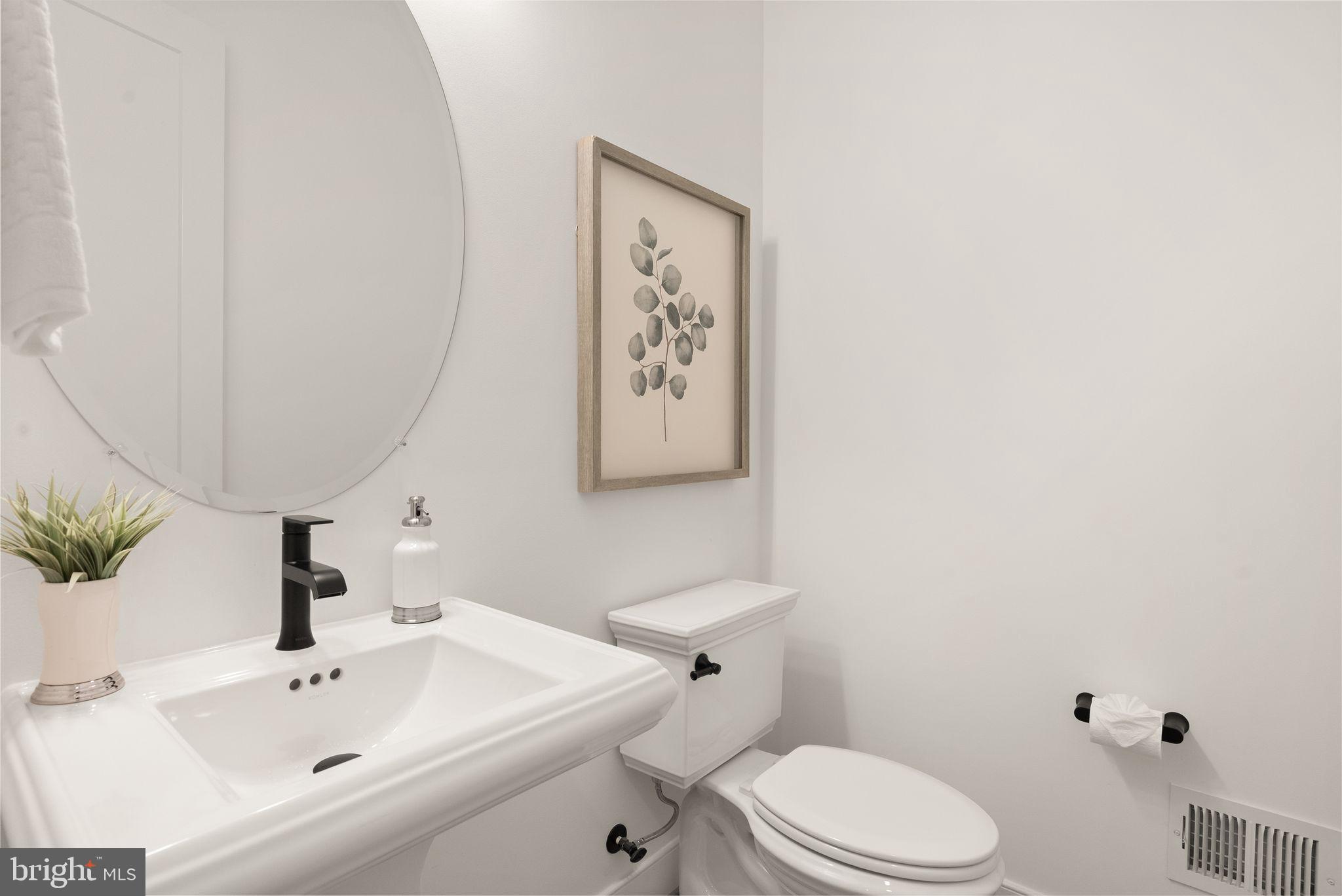 FAIRFAX FARMS - Residential