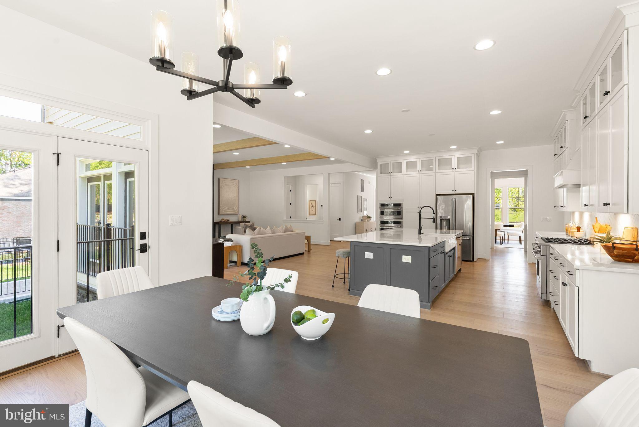 FAIRFAX FARMS - Residential