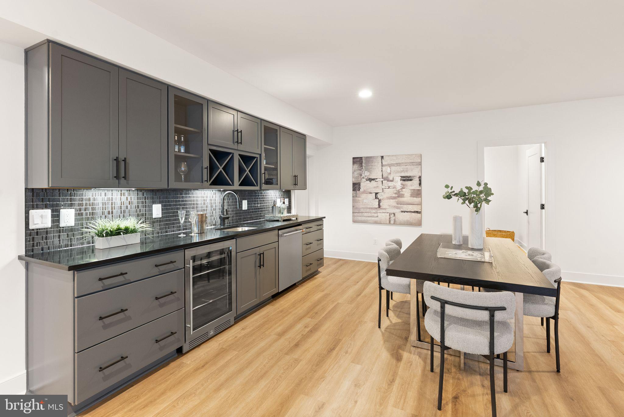 FAIRFAX FARMS - Residential