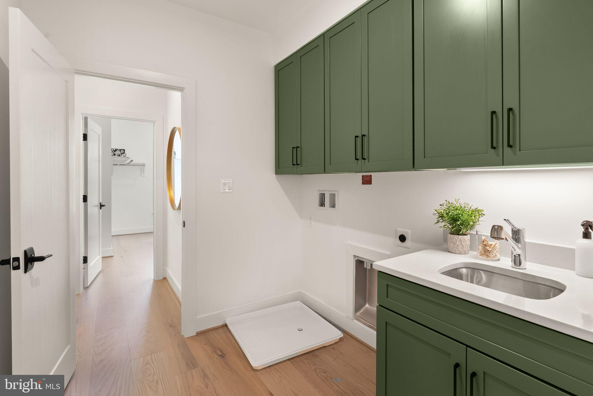 FAIRFAX FARMS - Residential