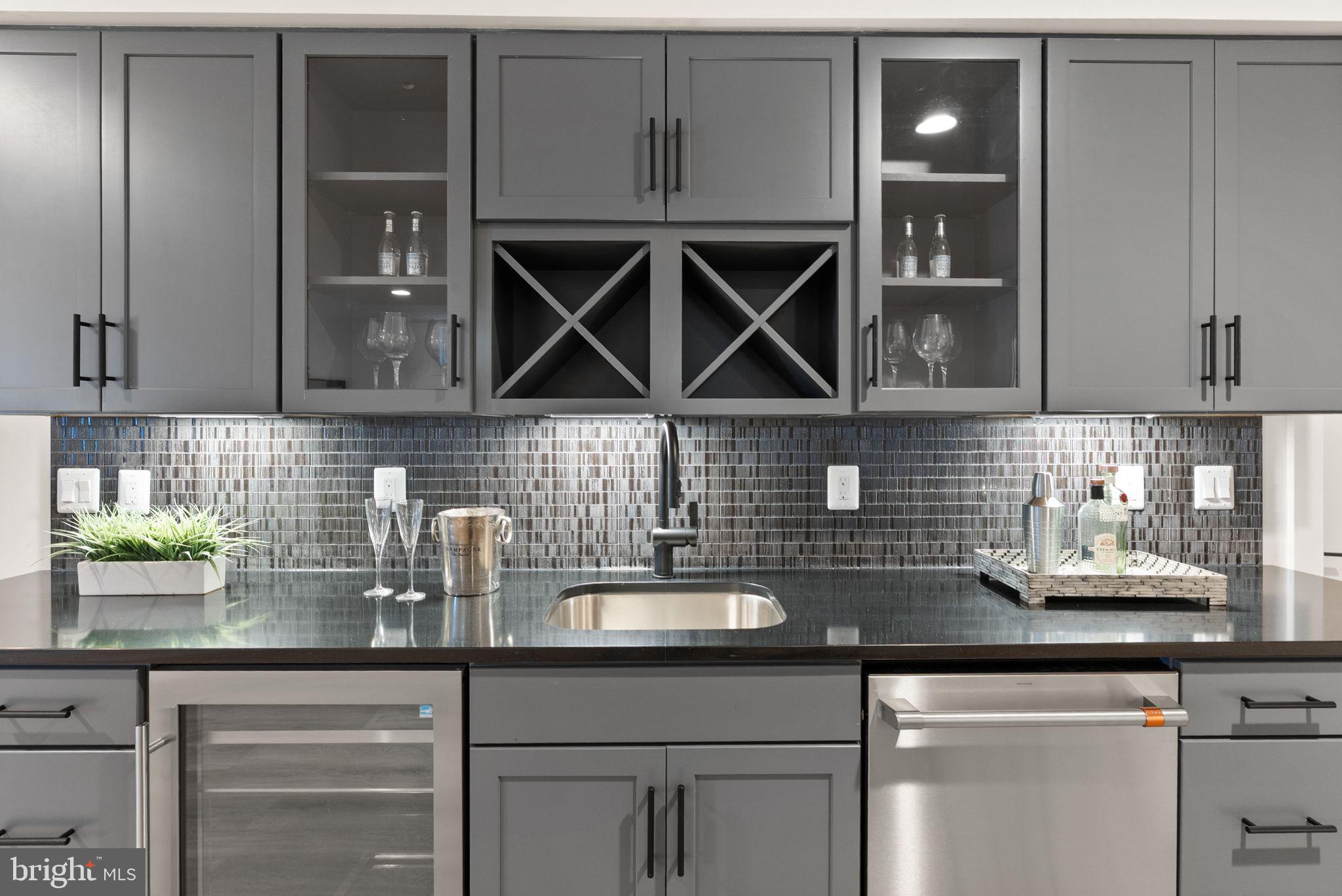 FAIRFAX FARMS - Residential