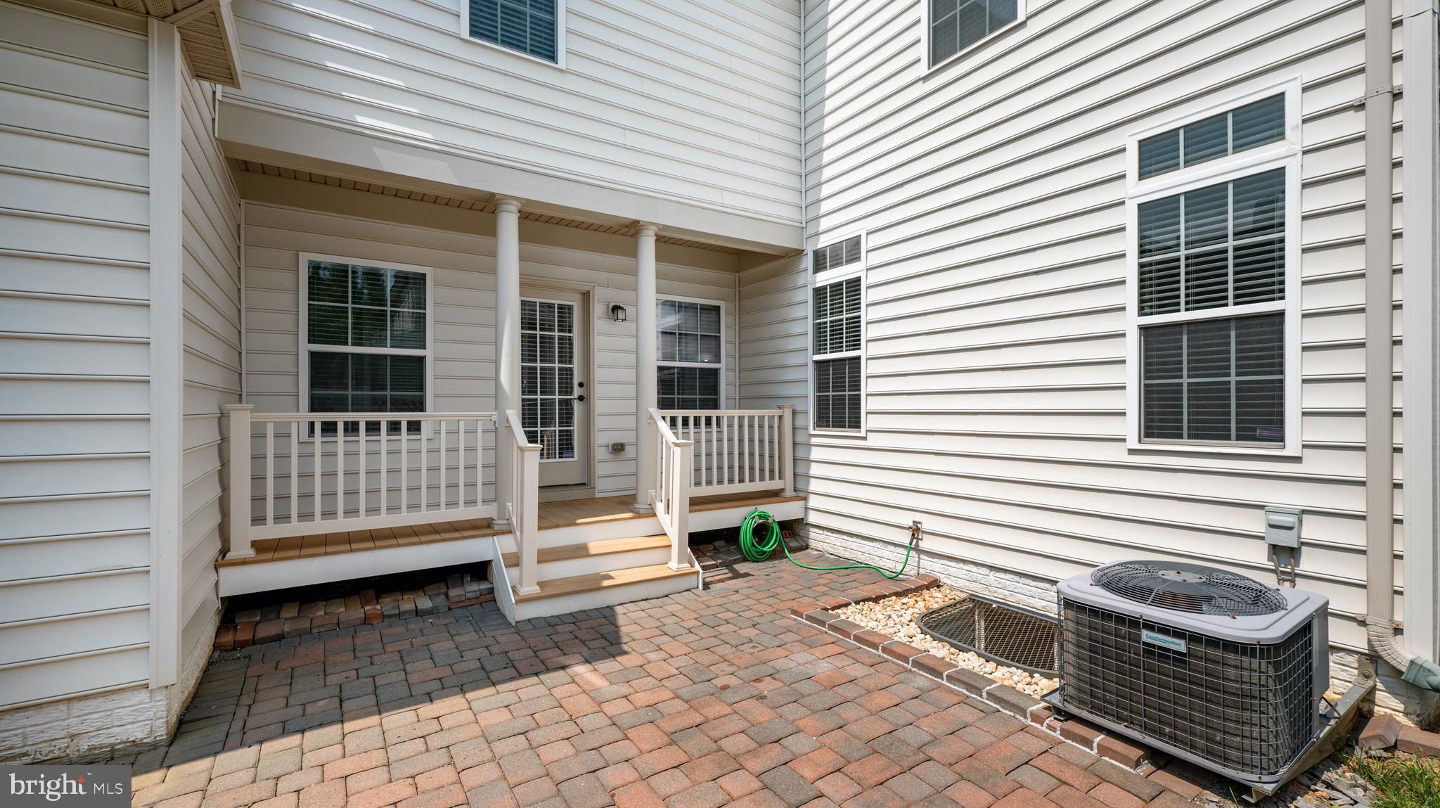 ARORA HILLS - Residential