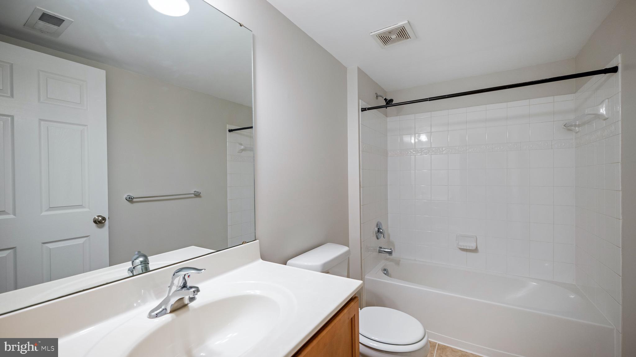 ARORA HILLS - Residential