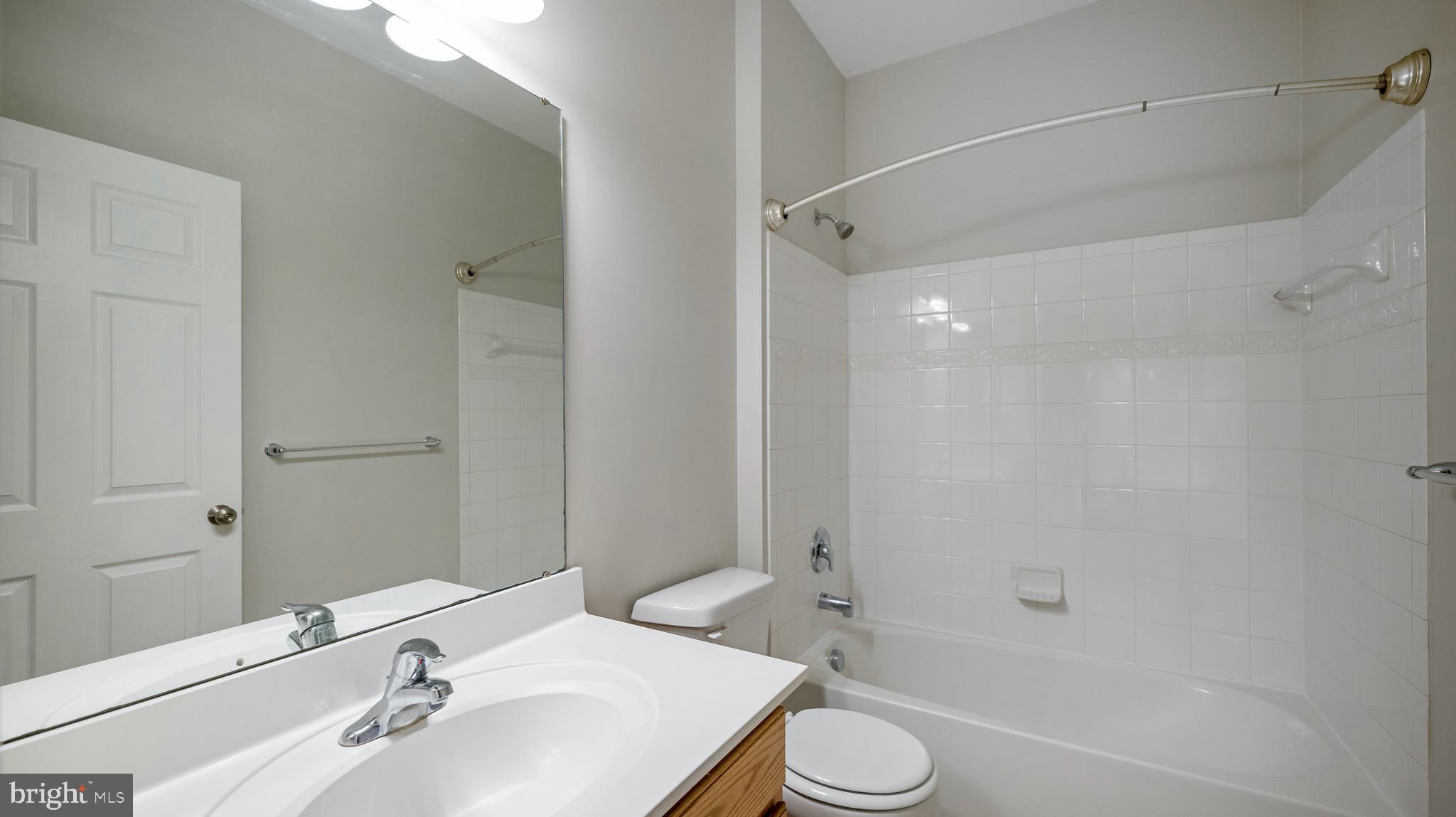 ARORA HILLS - Residential