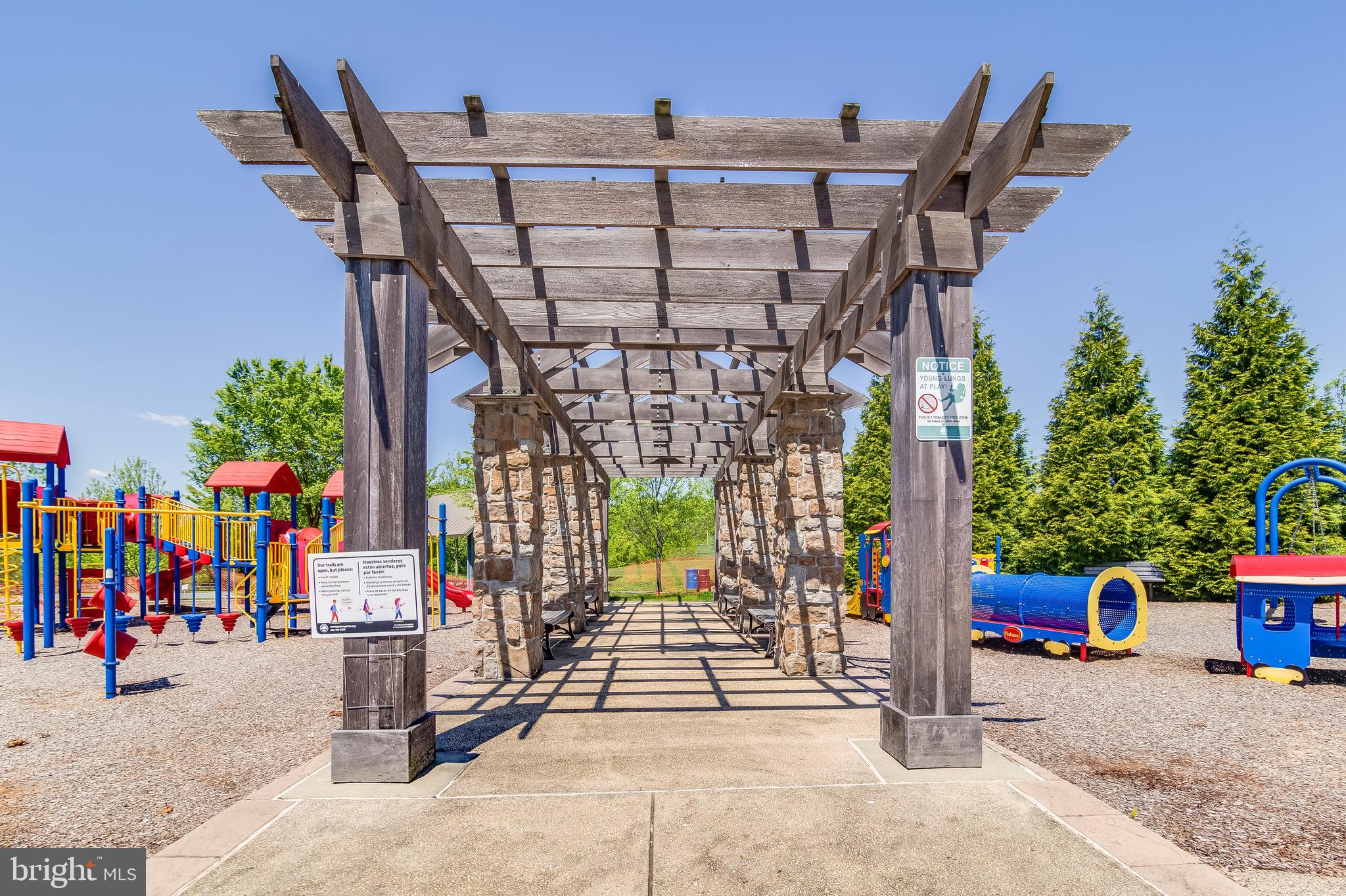 ARORA HILLS - Residential