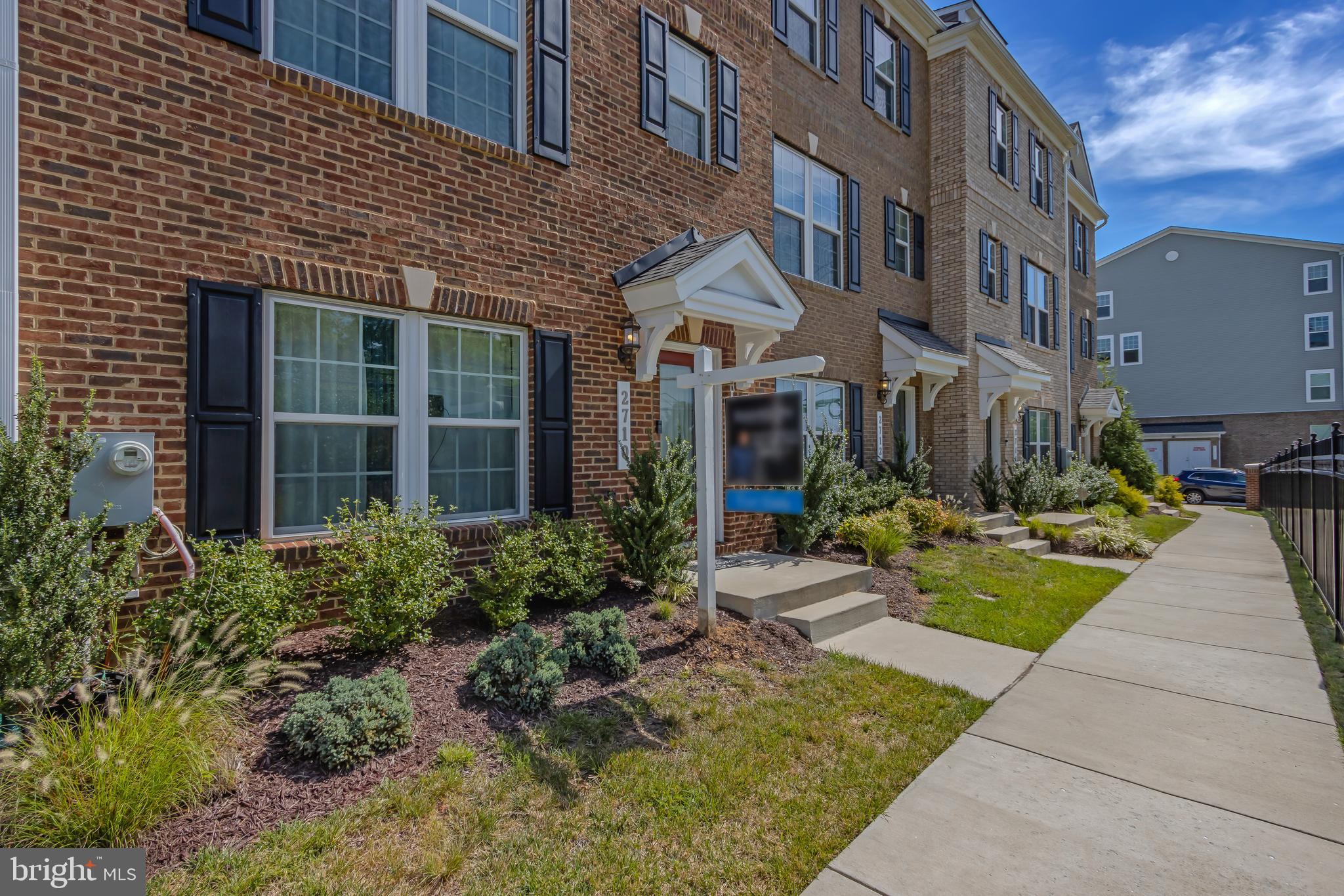 PINEBROOK TOWNHOMES - Residential