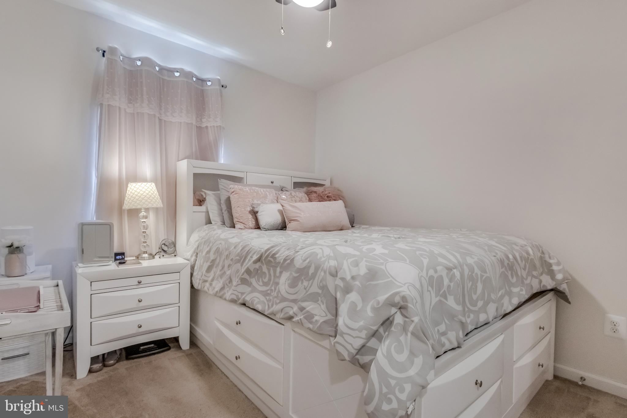 PINEBROOK TOWNHOMES - Residential