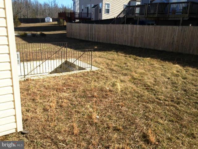 WESTBURY PUB - Residential Lease