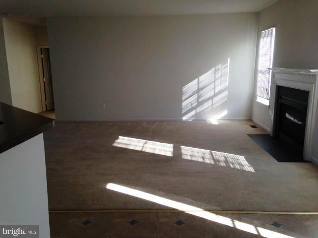 WESTBURY PUB - Residential Lease