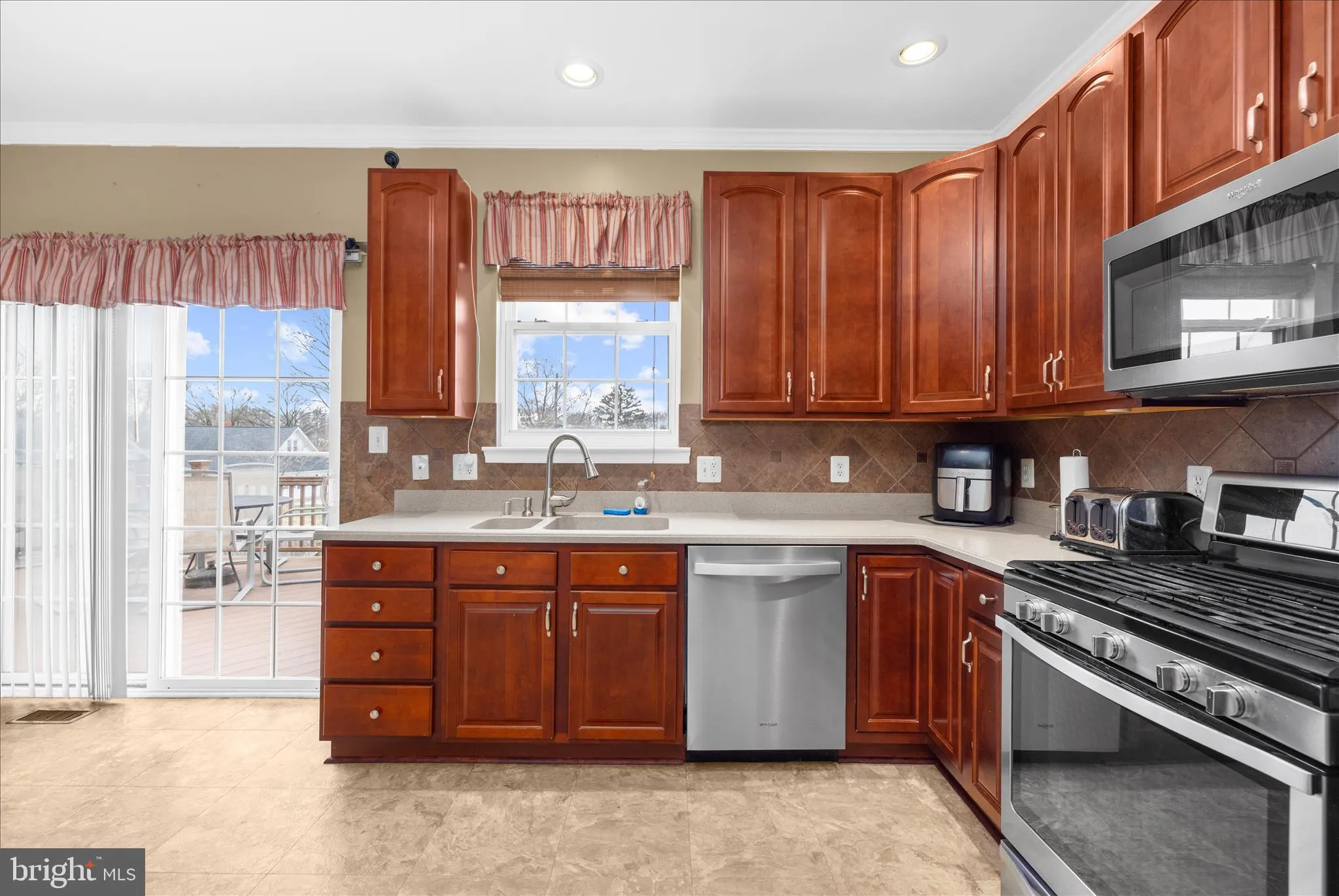 Middle River, Maryland 21220, United States, 4 Bedrooms Bedrooms, ,4 BathroomsBathrooms,Residential,Active,250438