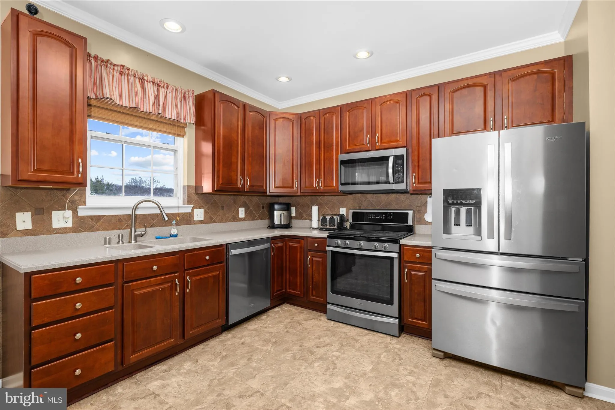 Middle River, Maryland 21220, United States, 4 Bedrooms Bedrooms, ,4 BathroomsBathrooms,Residential,Active,250438