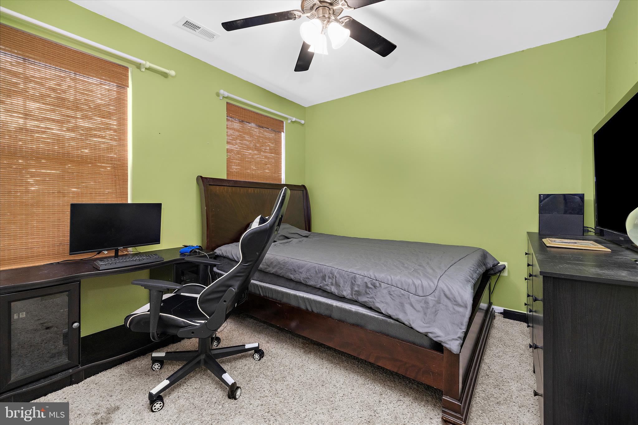 KINGSTON PARK - Residential