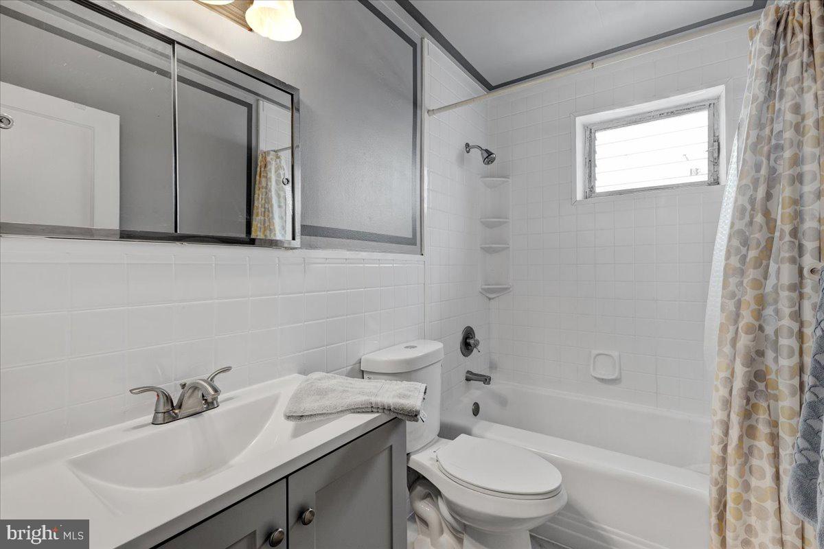 EASTFIELD - Residential