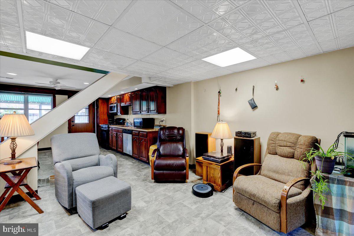 EASTFIELD - Residential