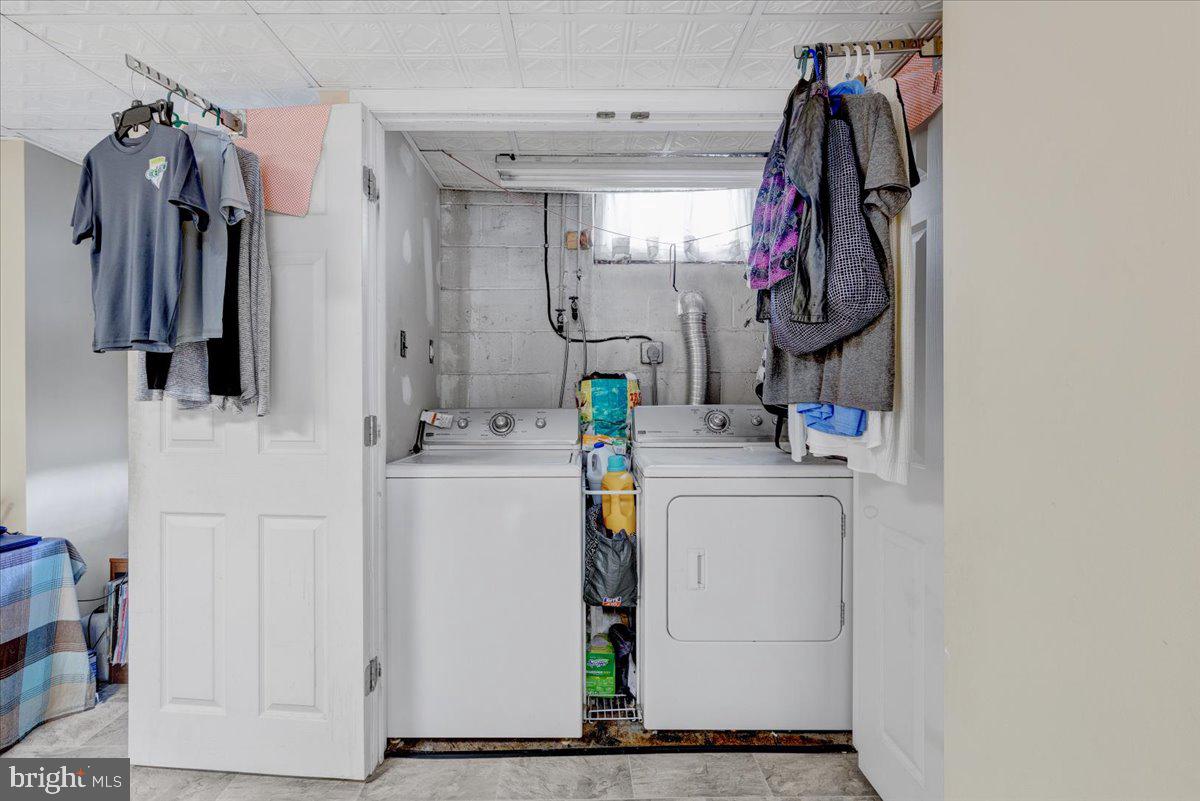 EASTFIELD - Residential